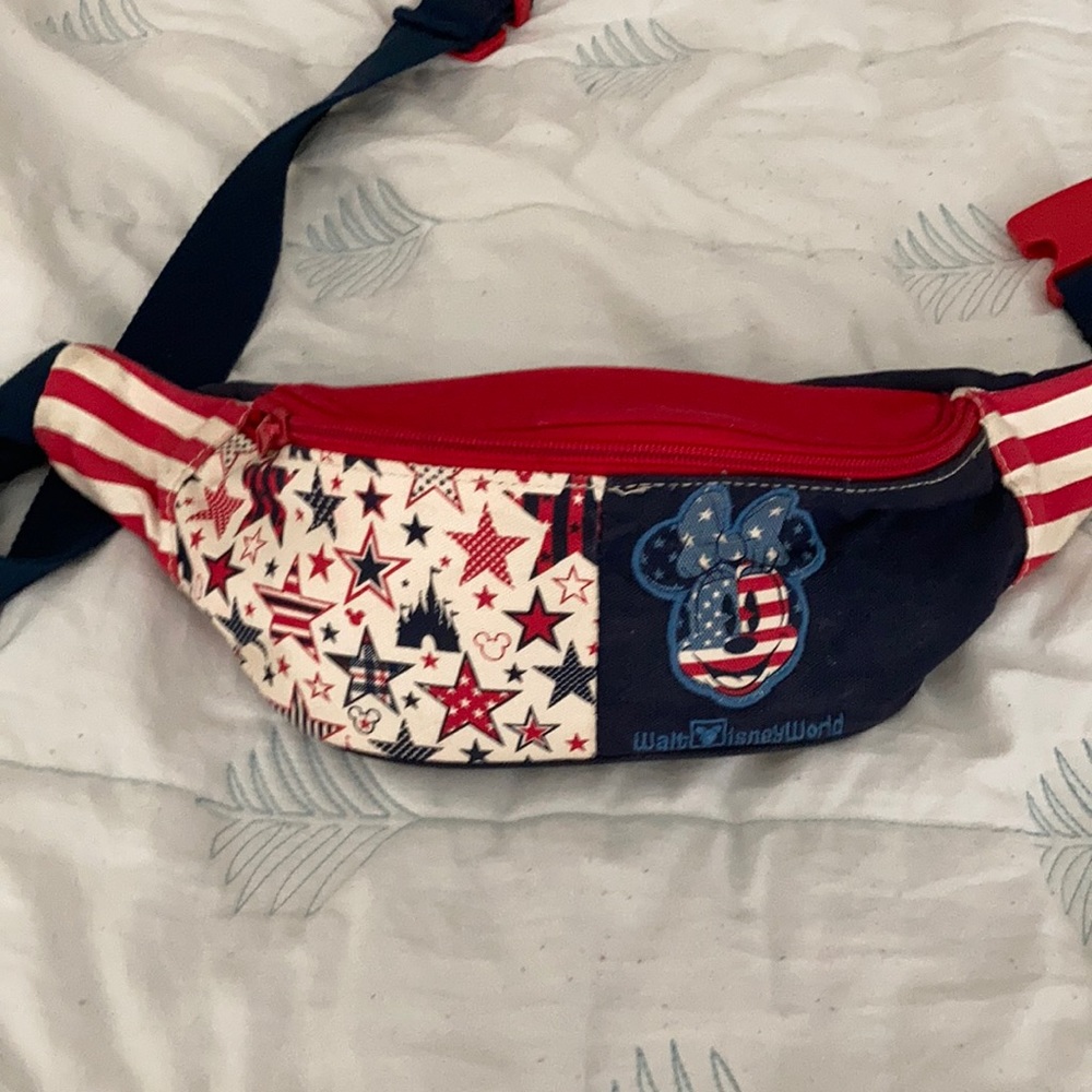 WDW Mickey USA Fanny pack